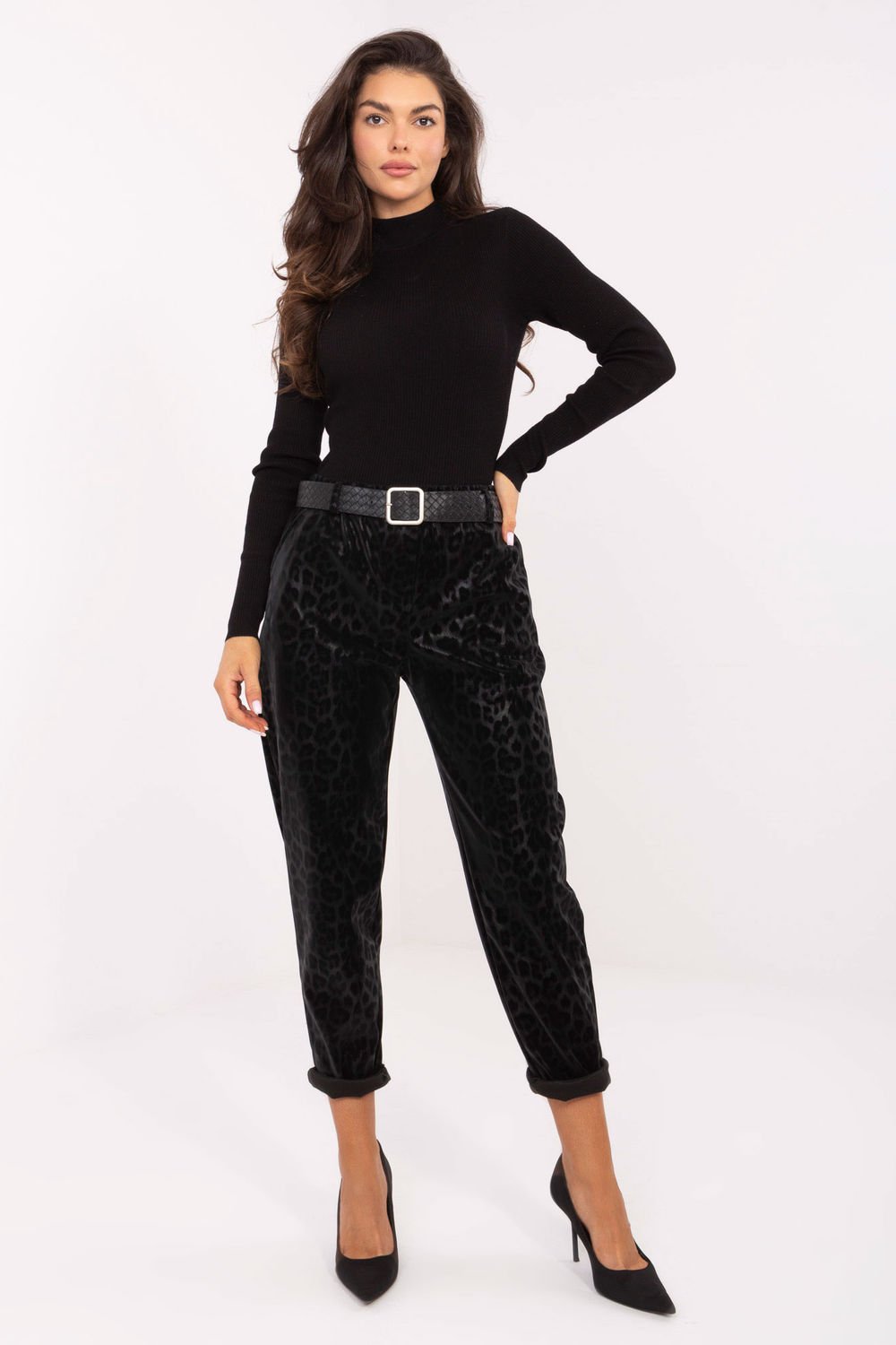 176645924560570 Moteriškos kelnės modelis 218443 Italy Moda - Image 1