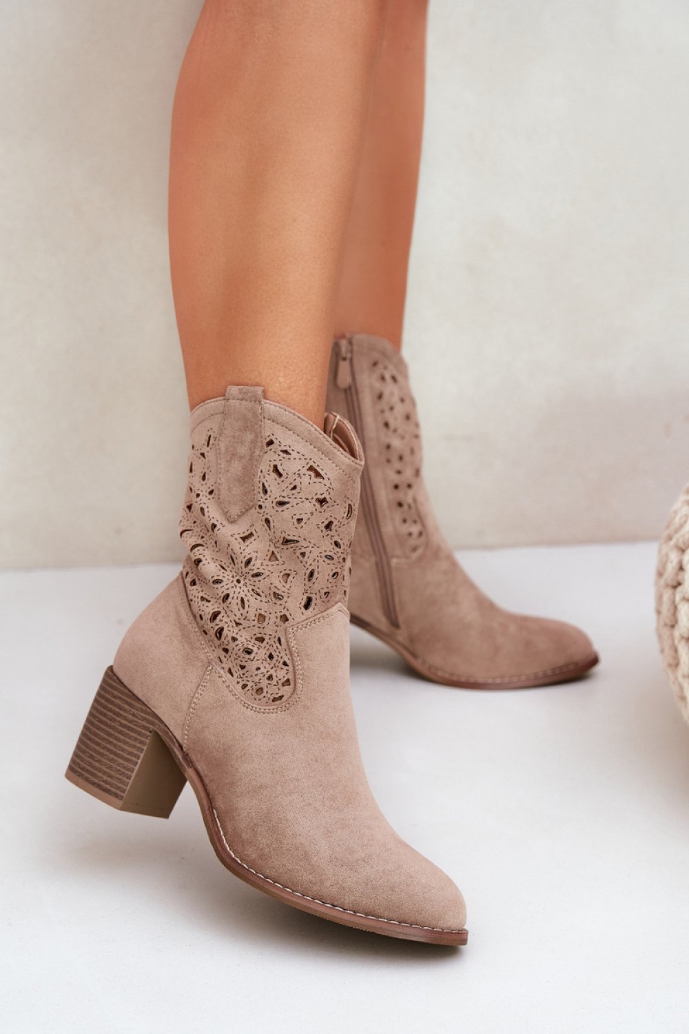 176649665438463 Batai su kulnu modelis 209415 Step in style - Image 1