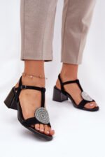 Sandalai su kulnu modelis 211643 Step in style