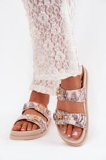 Šlepetės modelis 215733 Step in style