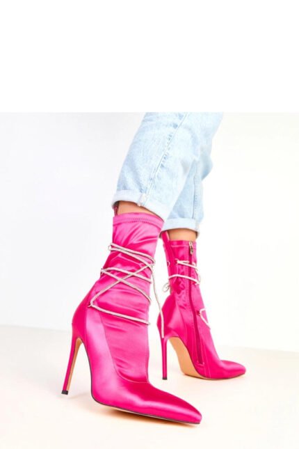 Batai su kulnu modelis 217944 Solea