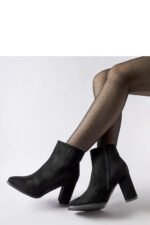 Batai su kulnu modelis 204826 Solea