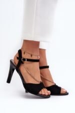 Sandalai su kulnu modelis 197093 Step in style