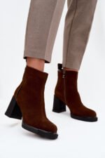 Batai su kulnu modelis 217493 Step in style