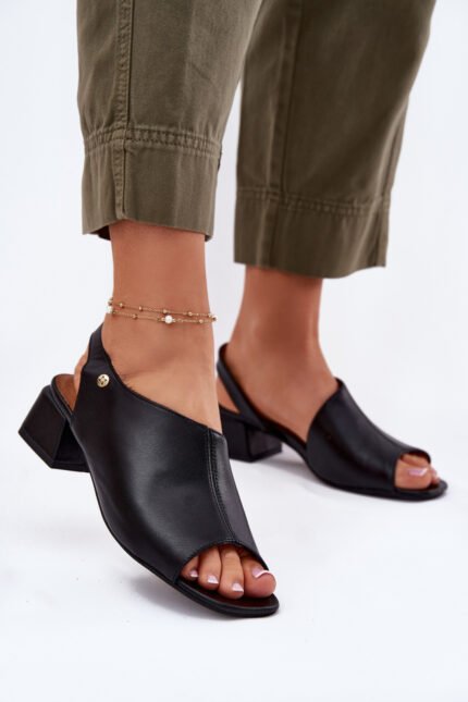 Sandalai su kulnu modelis 215343 Step in style