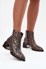 Batai su kulnu modelis 219591 Step in style