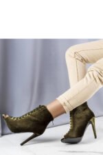 Batai su kulnu modelis 208024 Solea