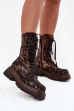 Bootie model 220498 Step in style